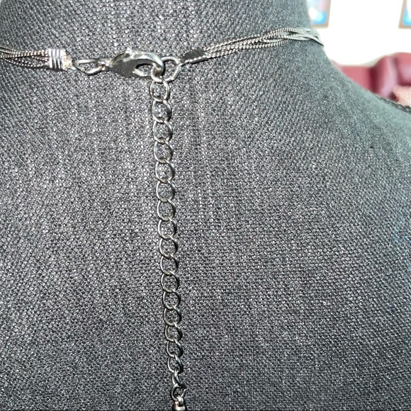 Necklace - Picture 2 of 3